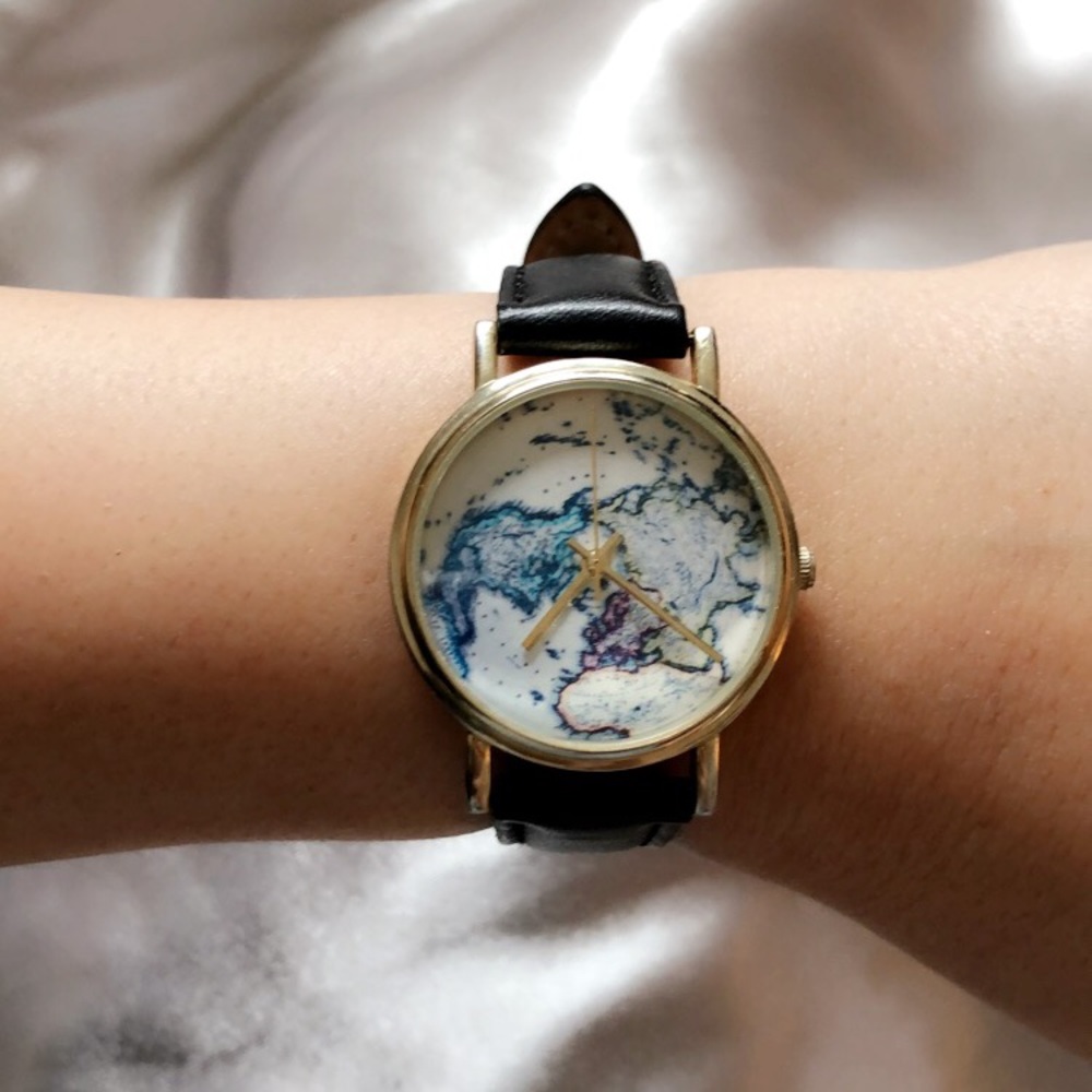 🎊PRICE DROP🎊 Urban Outfitters World Map Watch